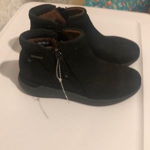Cobb Hill Boots
